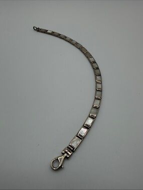 Sterling Silver 925 and Mother of Pearl bracelet 7.5 inches